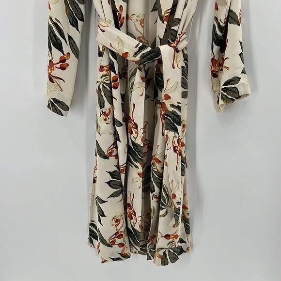 Babaton Aritzia Long Sleeve Kahlo Robe Jacket - Bone/Orange - XXS - Picture 4 of 10